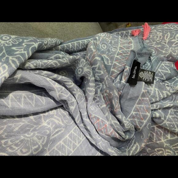 Modena Women’s Kimono with  Blue and white floral geometric with Tassels OS - Picture 11 of 12